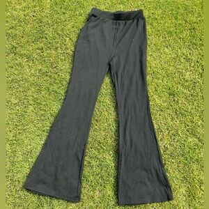 ✨ACCEPTING OFFERS✨Sparkly Flare Pants